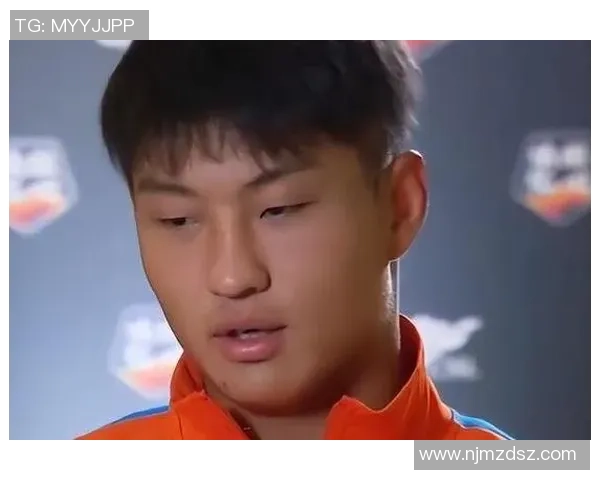 日本足球明星的命运与挑战：从辉煌到低谷的心路历程与反思