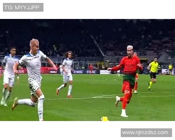 足球明星在关键时刻点球失利引发球迷热议与媒体关注的背后故事 足球明星在关键时刻点球失利引发球迷热议与媒体关注的背后故事