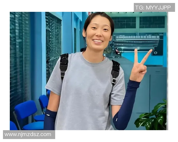 足球明星朱婷精彩视频集锦展现她在赛场上的风采与魅力 足球明星朱婷精彩视频集锦展现她在赛场上的风采与魅力