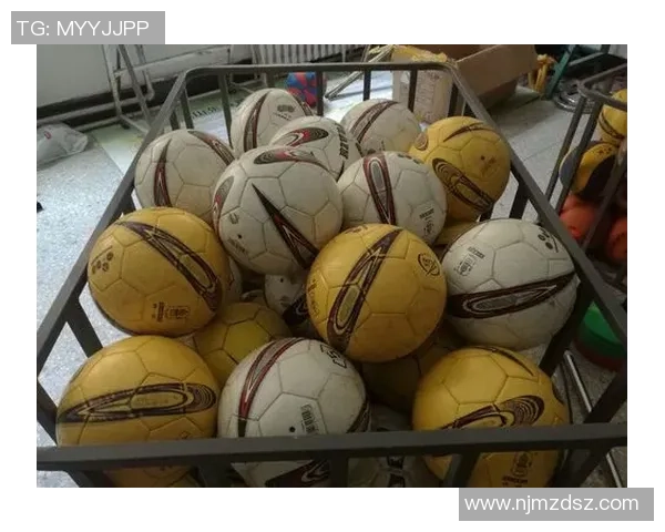 足球明星蔡伟的成长历程与辉煌成就全解析 足球明星蔡伟的成长历程与辉煌成就全解析