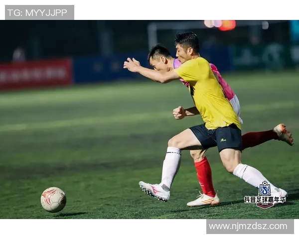 足球明星纷纷登陆抖音平台展现个人魅力与球场风采引发粉丝热议 足球明星纷纷登陆抖音平台展现个人魅力与球场风采引发粉丝热议